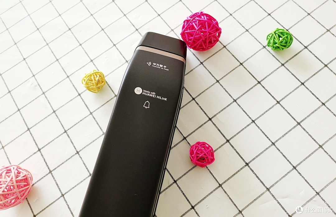 华为智选德施曼智能门锁:六大开锁方式,没电也能轻松回家