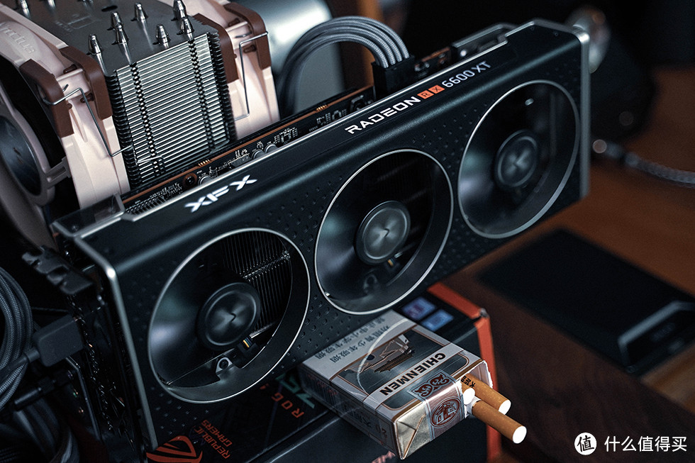 苏妈の甜品显卡,XFX RX 6600XT海外版开箱测试