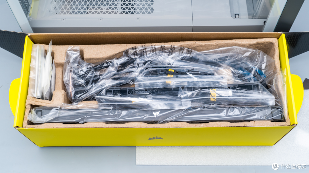 全塔机箱真的大,温度降低20度:美商海盗船7000D Airflow+H170i 水冷 体验测评