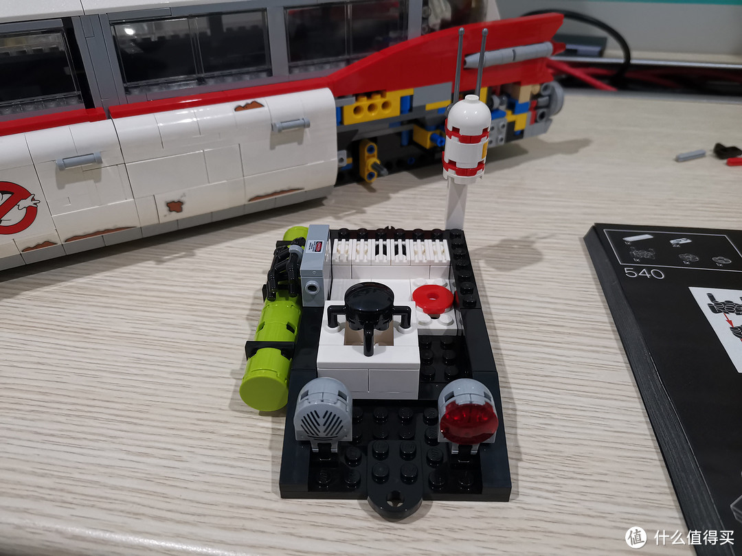 享受视觉和感官的乐趣 LEGO 10274 捉鬼敢死队 ECTO-1捉鬼车 评测