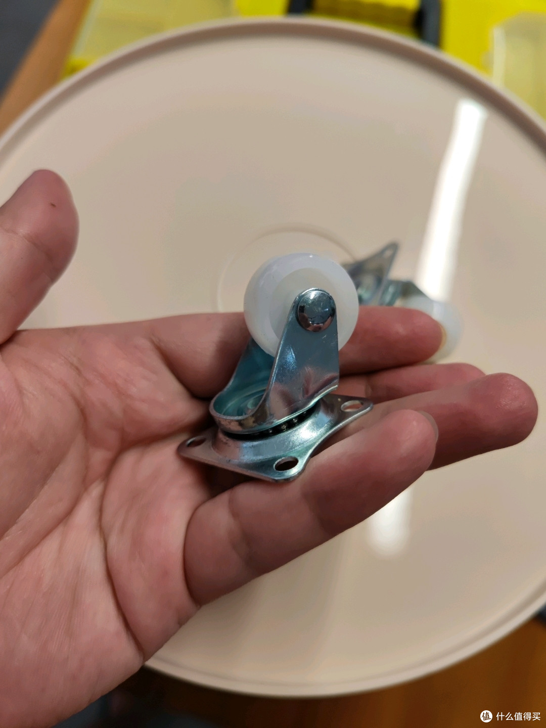 5元DIY万向滑轮水桶
