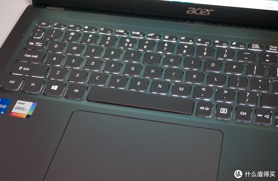在小巧的机身中塞入16寸大屏是什么体验？ 宏碁(Acer)非凡S3 Plus笔记本电脑测试