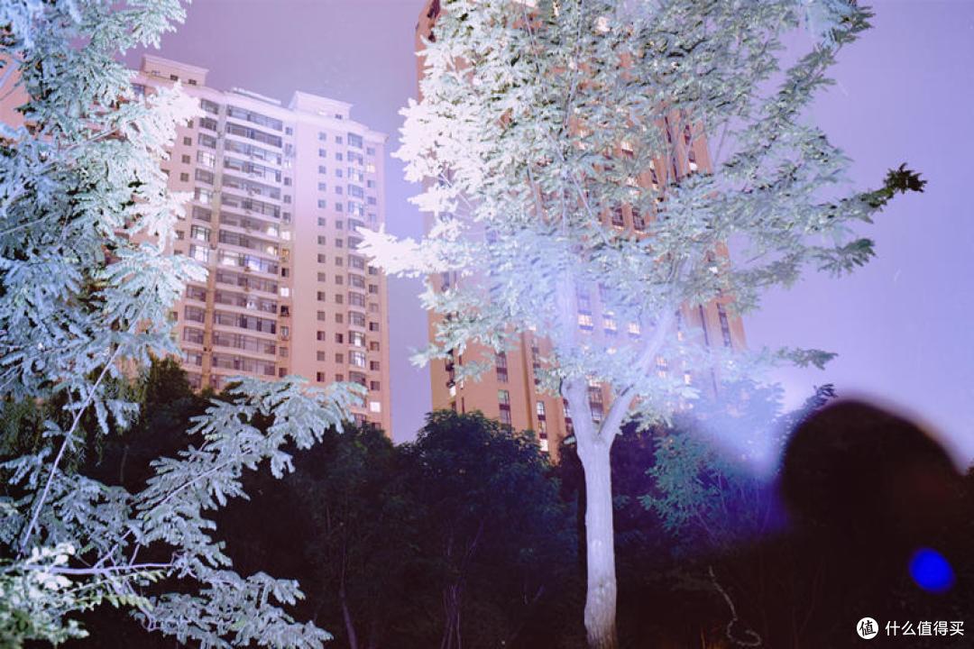 性价比高到惨烈，极低的价格，极高的效率-纳拓户外强光手电