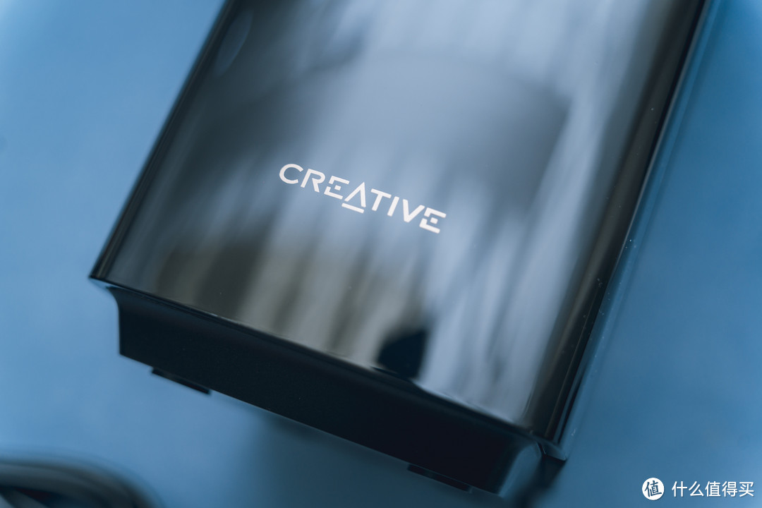 3 进 2 出,多终端设备的福音,CREATIVE 创新 T60 桌面音箱体验