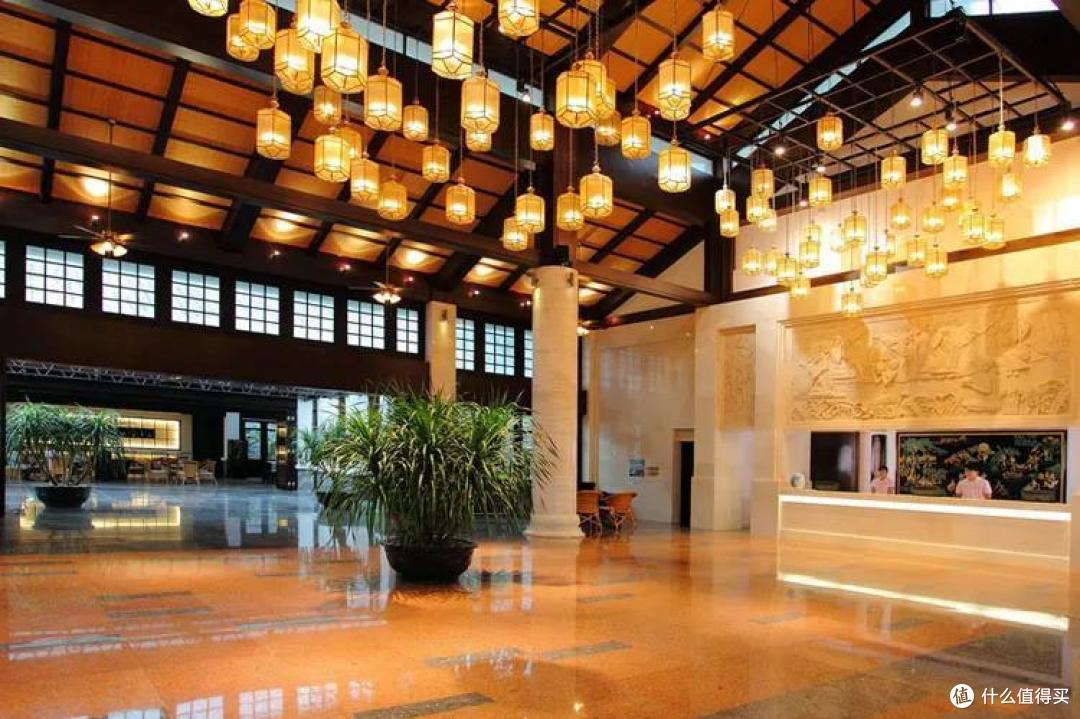 海南专享丨加油半价,还有五星级酒店免费入住!