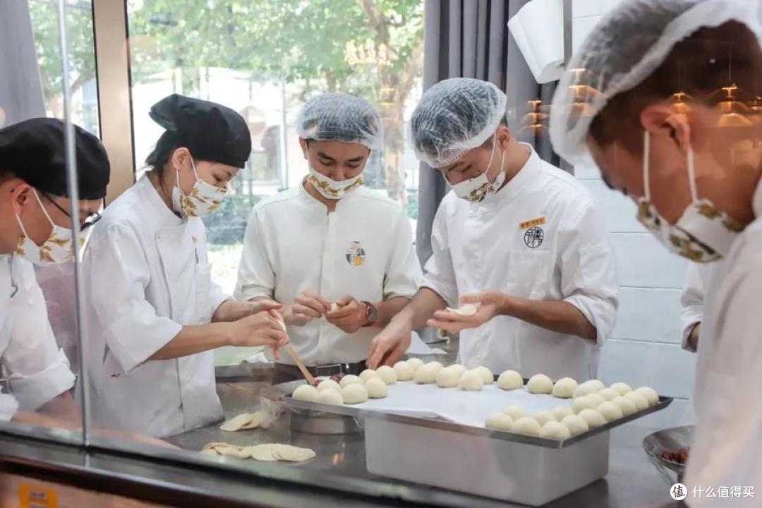 广州VS扬州,南北点心名店决战魔都?