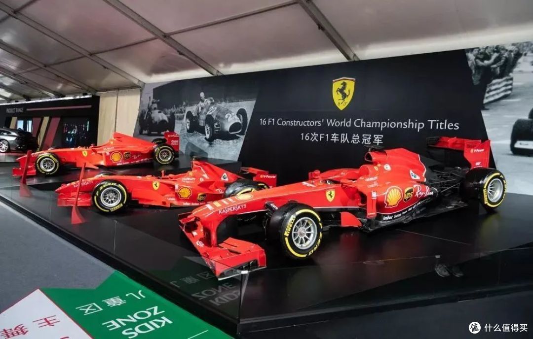 今天泰高乐的F1赛车驶离跑道，来到你面前，你看到了吗？