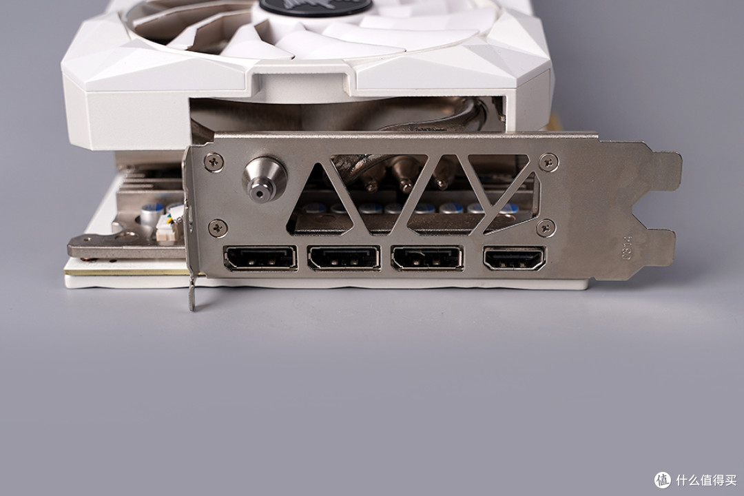 RTX 3080TI HOF EXREME，海盗船4000D白色RGB性能主机