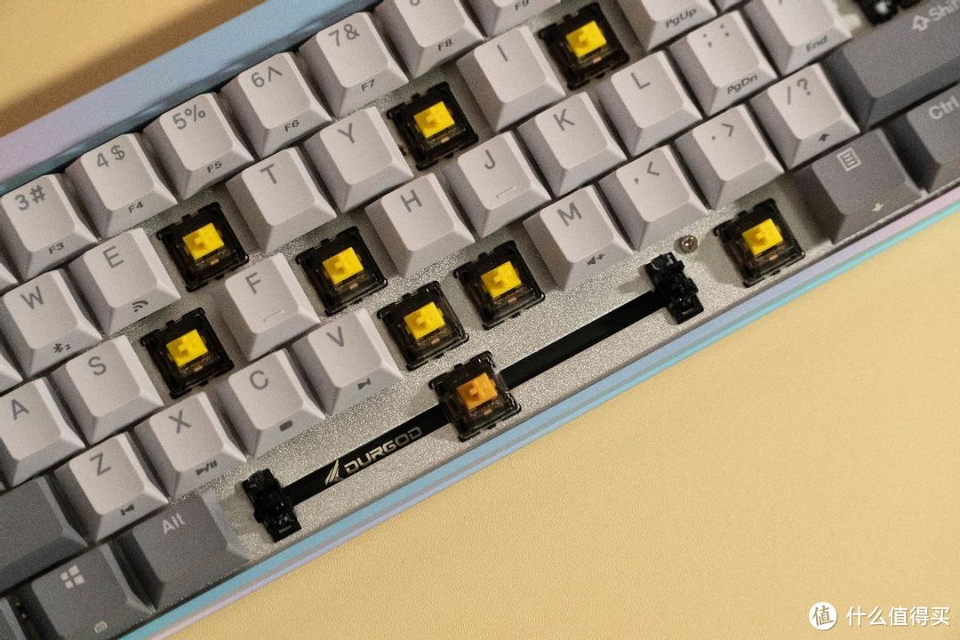 杜伽K330W——61键位机械键盘，小巧随身带
