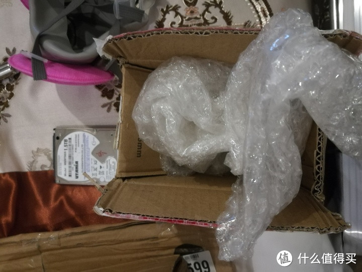230包邮的三星M9T 1.5T开箱测重+拆解对比(MM9T6SS/ST1500LM006)