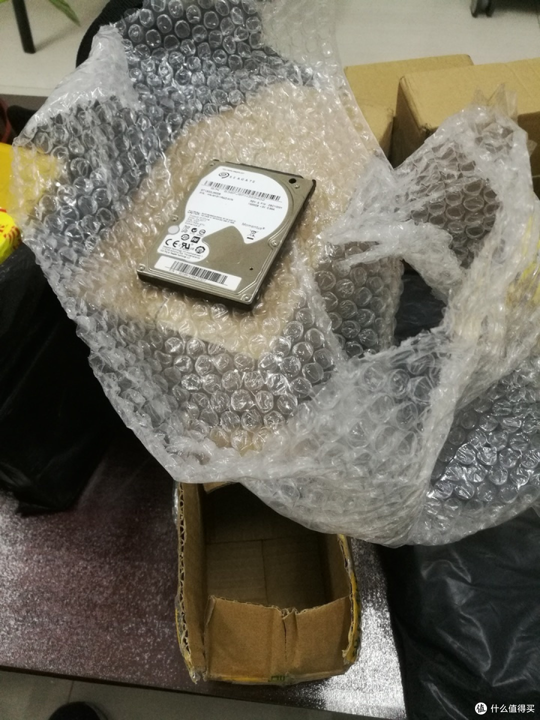230包邮的三星M9T 1.5T开箱测重+拆解对比(MM9T6SS/ST1500LM006)