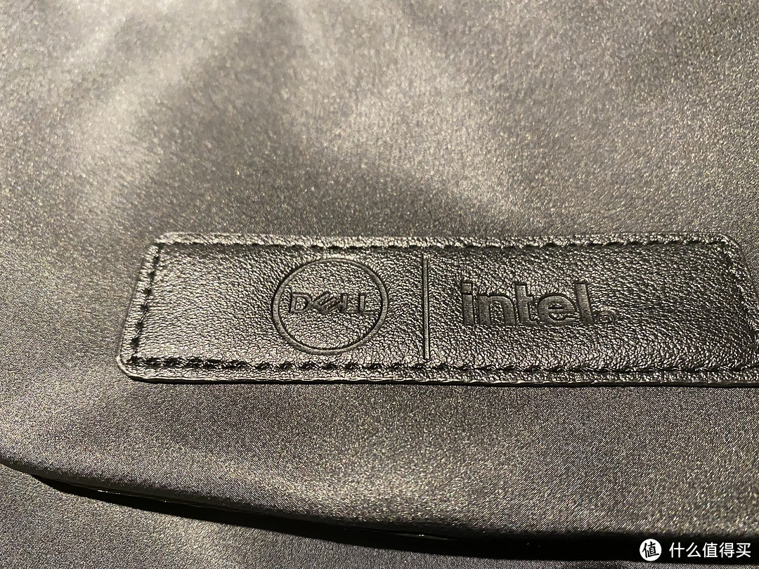 戴尔以及intel logo