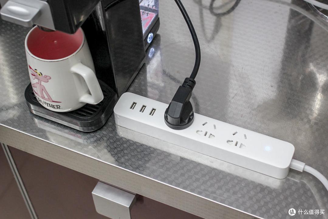 电力计量+智能定时,养鱼新手体验aigo 三位延长线插座(智能款)