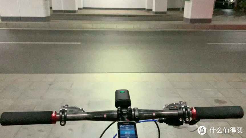 夜骑照明终极亮度-迈极炫RN3000自行车前灯【深度体验评测】