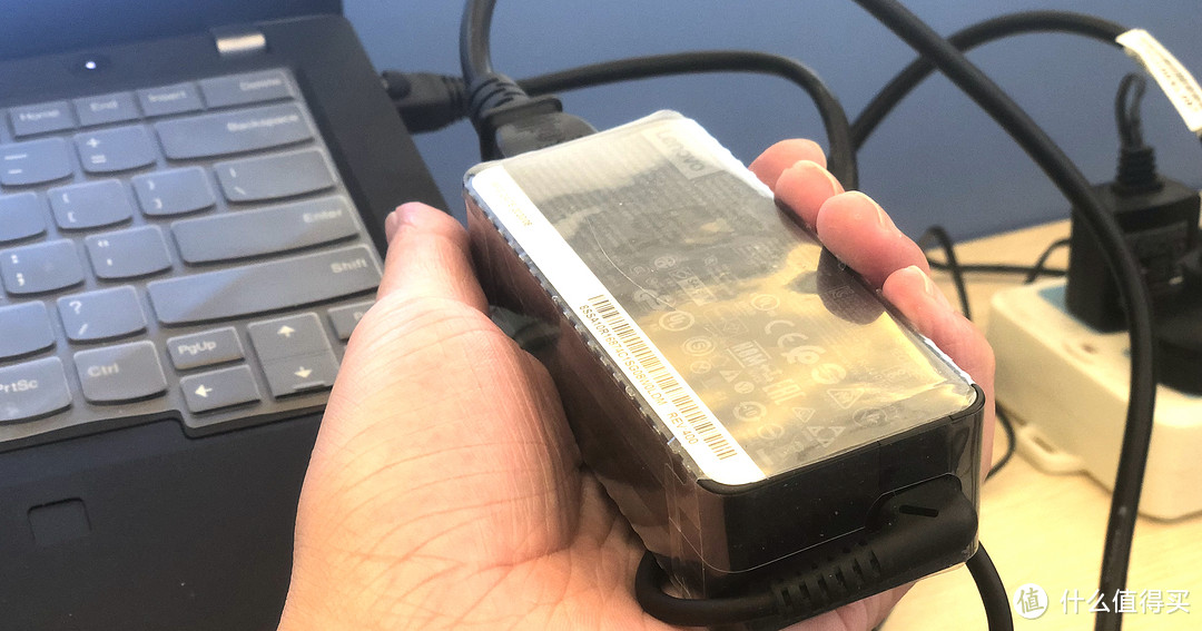正式告别电脑适配器!小新CC100氮化镓充电器评测