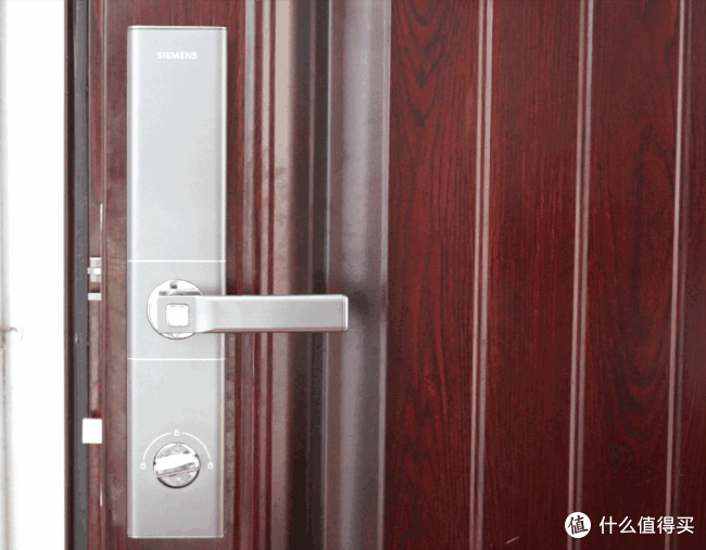  智能门锁的德味体验——西门子E350智能门锁