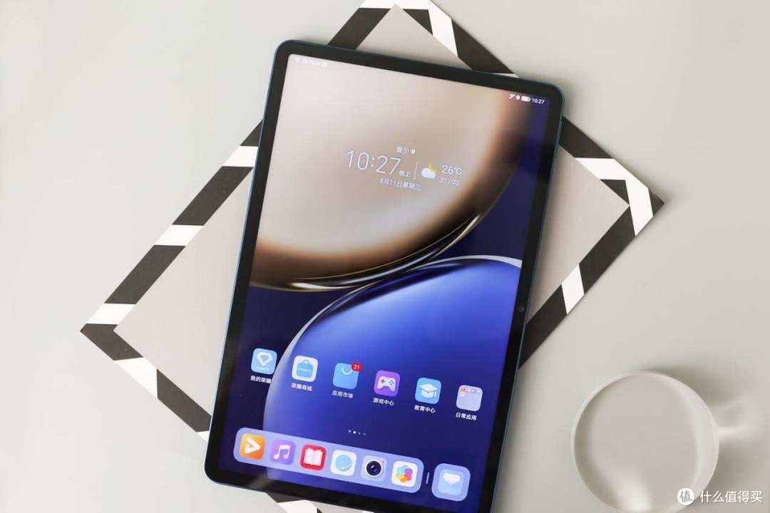 5G SoC旗舰芯片,120Hz 2.5K护眼全面屏!荣耀平板V7 Pro体验