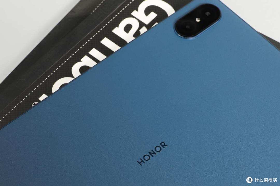 5G SoC旗舰芯片,120Hz 2.5K护眼全面屏!荣耀平板V7 Pro体验