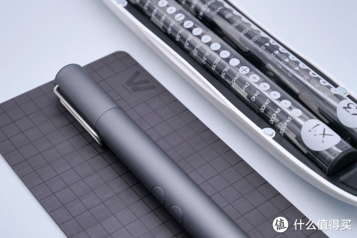 WOWSTICK PLAY锂电精密螺丝刀：一支钢笔搞定所有手工拆装