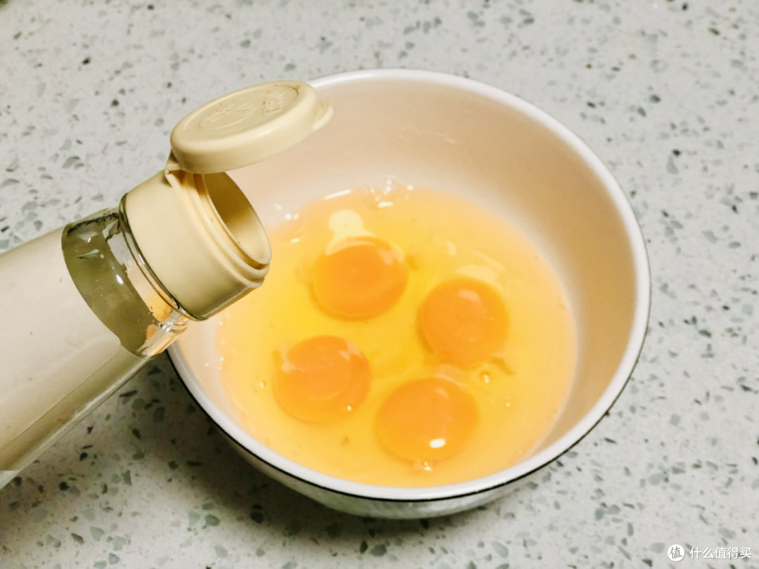 入秋后,鸡蛋和它才是“绝配”,营养美味,香味四溢,上桌就光盘