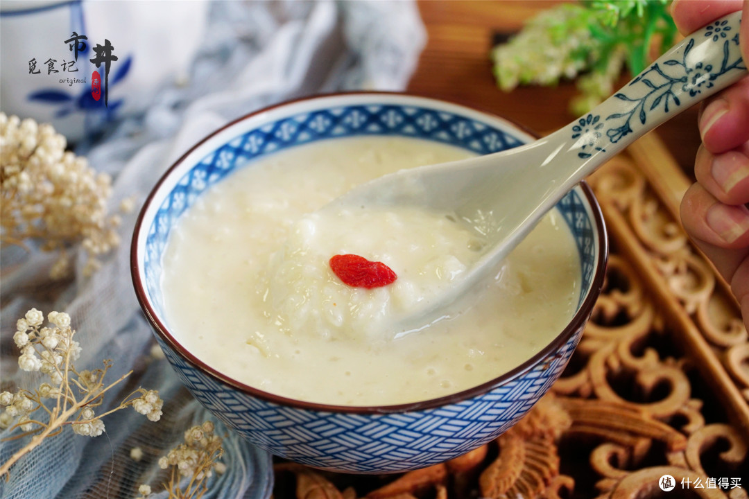 秋天喝牛奶豆浆,不如喝“美龄粥”,营养滋润,闺蜜都说气色好