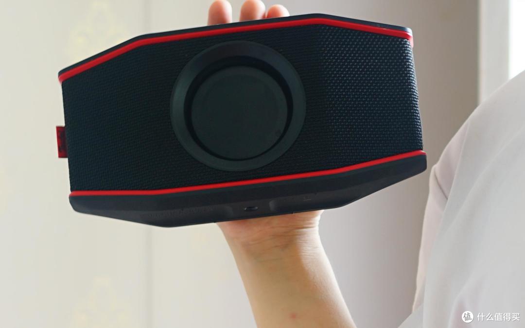 好音质带着走，品味德系，Teufel RocksterGo便携蓝牙音箱测评!