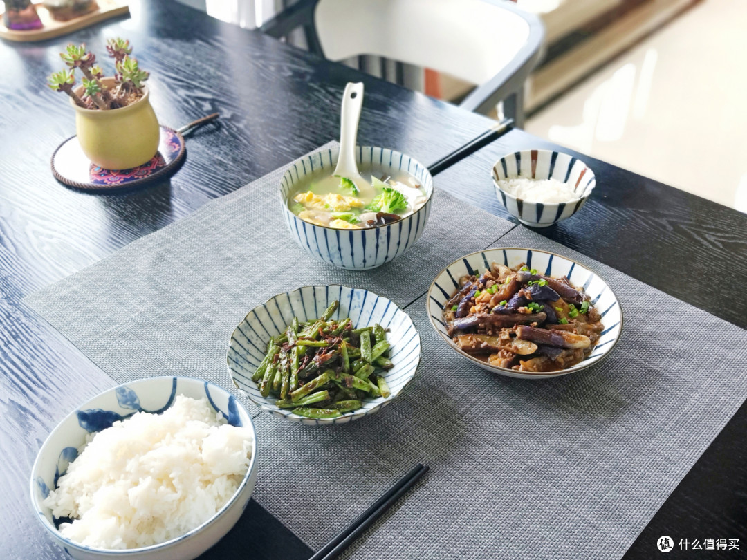 两口子的极简午餐清淡鲜美极好吃网友怎么3个菜不行