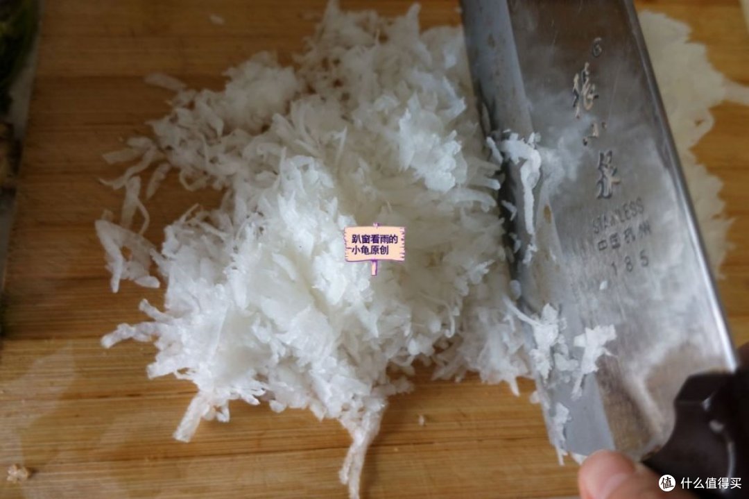 教你白萝卜炸丸子的2个小窍门,炸出的丸子蓬松又酥脆,停不了口