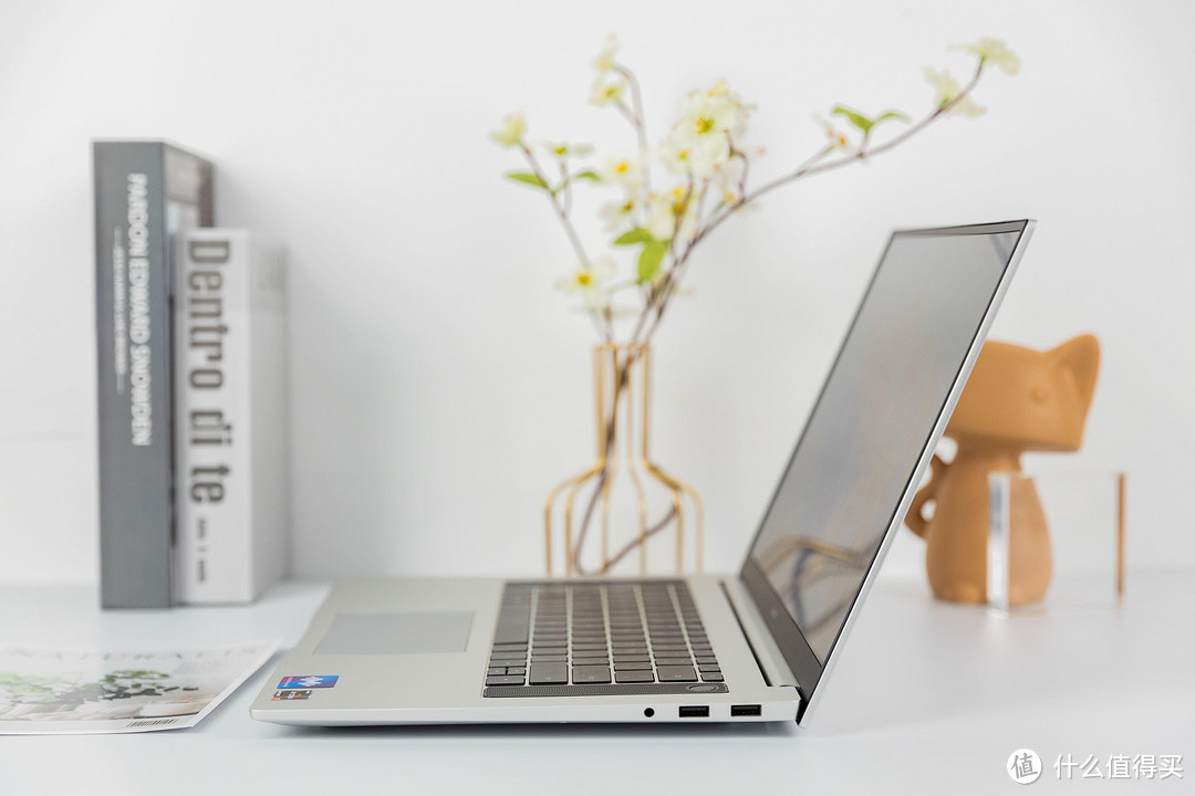 阿正聊数码 篇五:我理想中的大屏笔记本电脑,荣耀magicbook pro体验_
