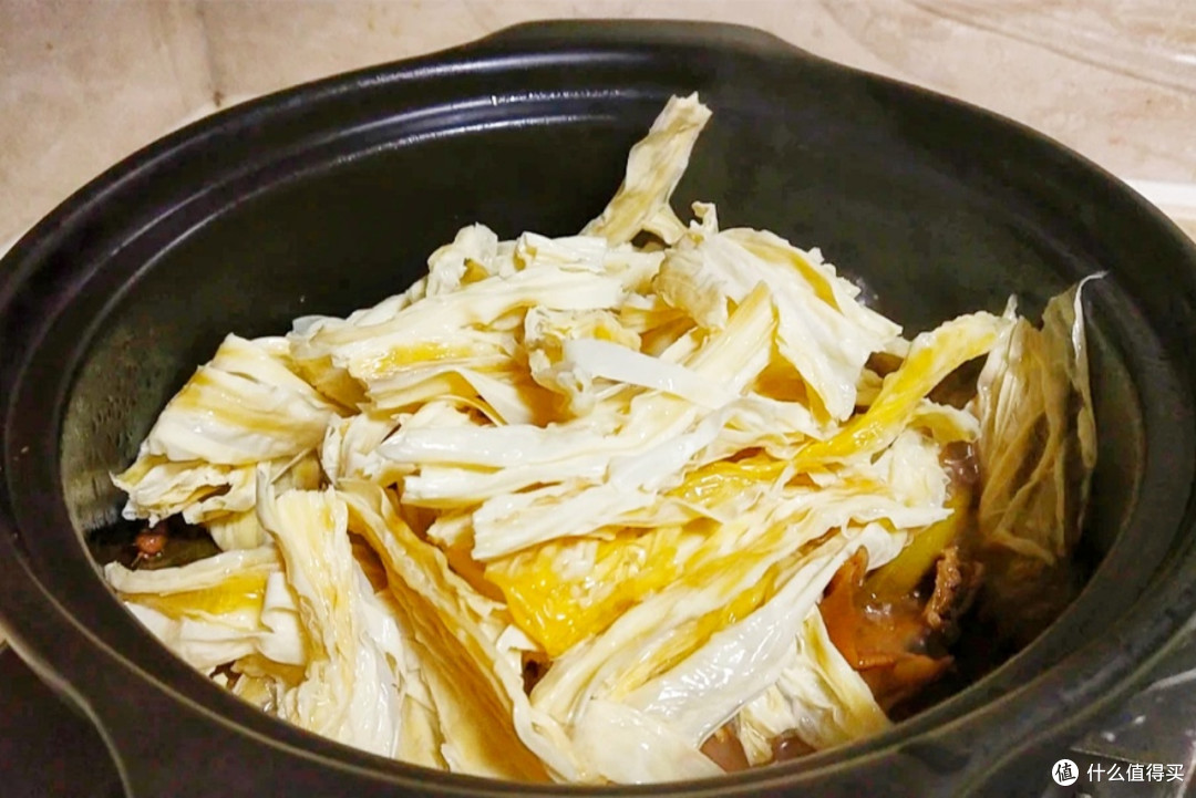 怎样焖鸭肉无膻味、肉酥嫩?3种“除鸭膻”方法赶紧学,都是干货