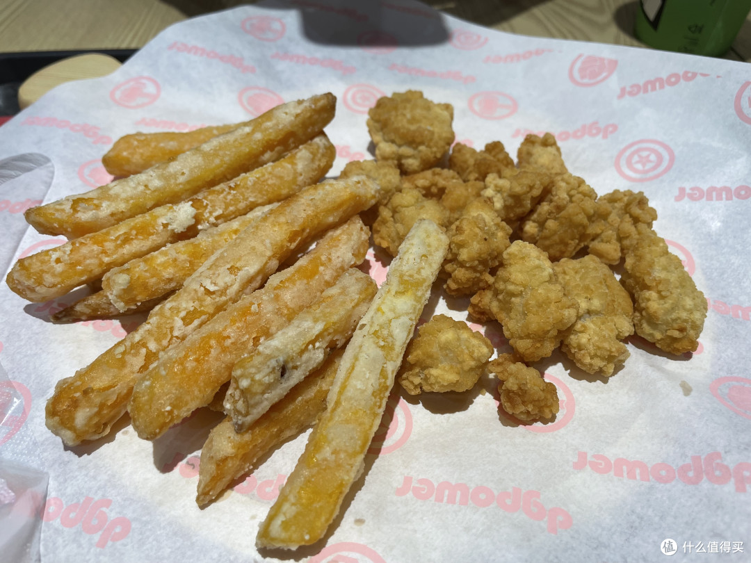 漫威主题汉堡店，漫威粉快来看看有你喜欢的英雄吗