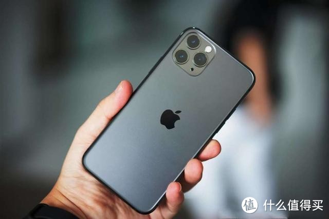 iPhone 13系列都要发布了，你还没用过氮化镓充电器？