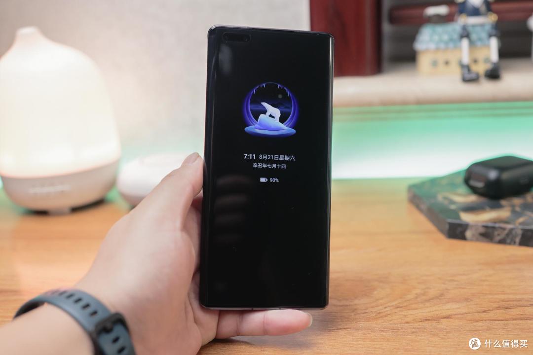 荣耀Magic3体验报告：小杯其实也很有看点！不一样的晓龙888