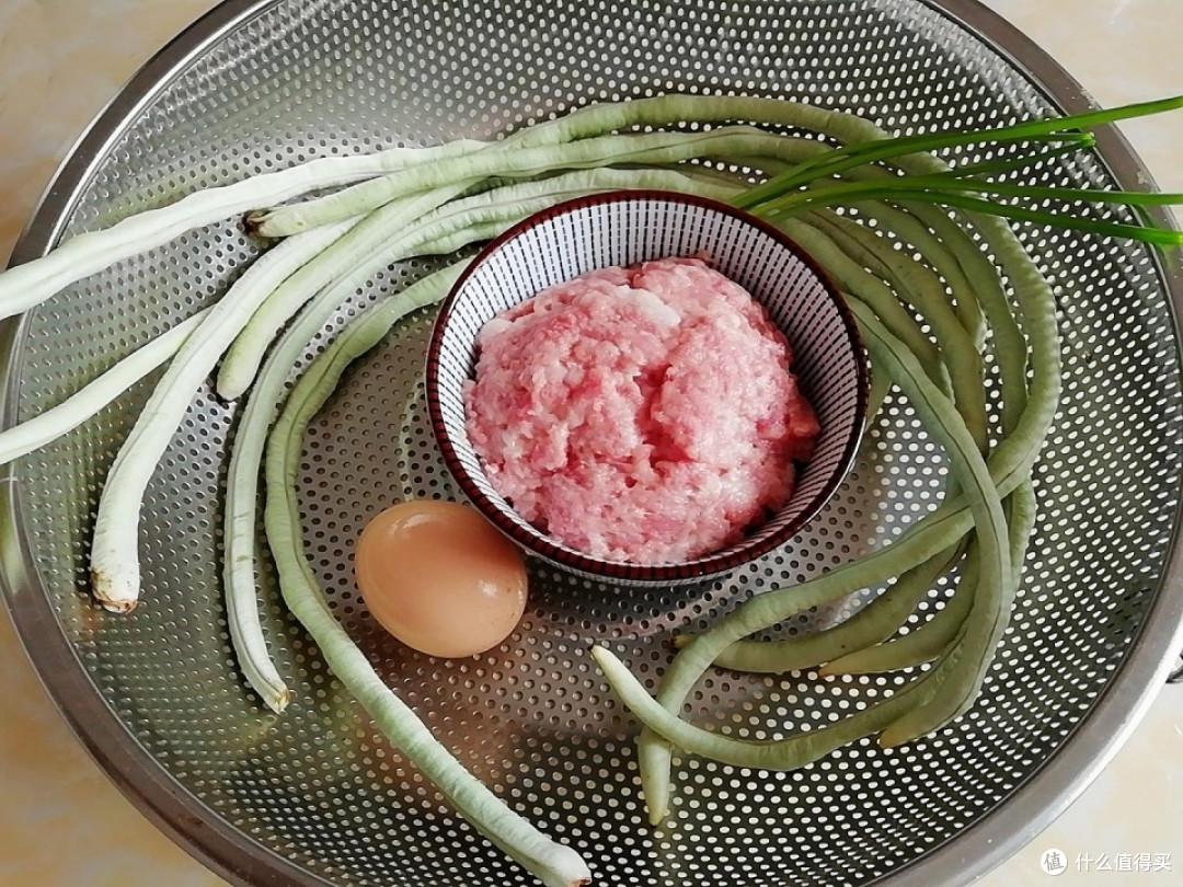 做肉包子加这两样,咬一口满嘴鲜汁,面皮喧软,冷吃热吃都美味