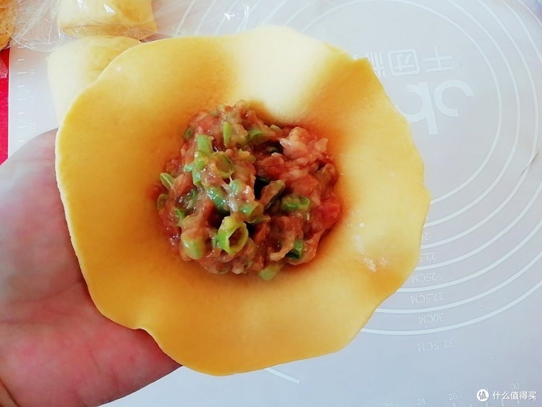做肉包子加这两样,咬一口满嘴鲜汁,面皮喧软,冷吃热吃都美味