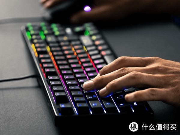 樱桃发布 G80-3000N RGB TKL 紧凑机械键盘，原厂静音红轴