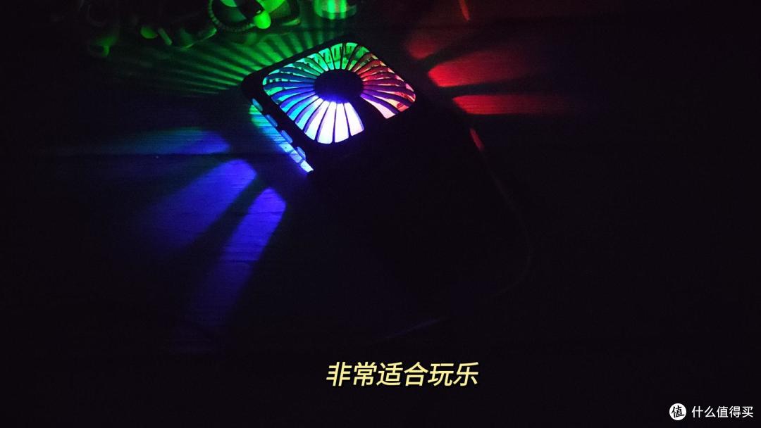 ZMI挂脖折叠风扇多功能用途还带炫彩灯效