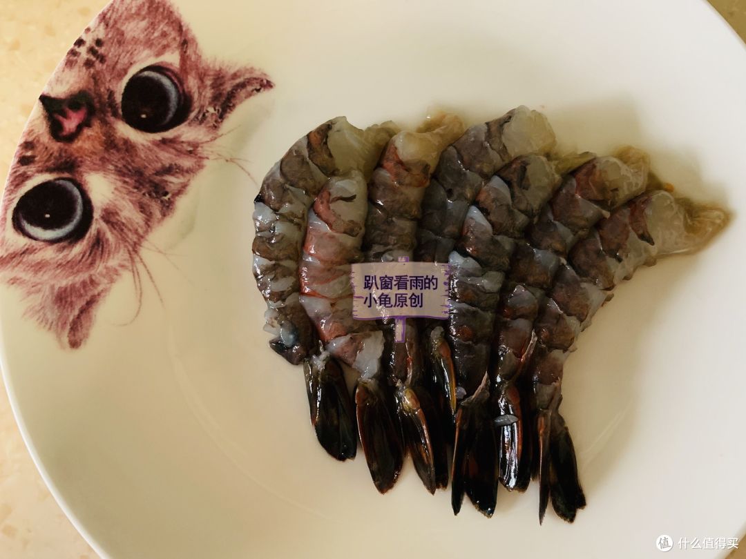 只需3个鸡蛋，几个虾仁，这道菜让餐桌变得高大上，宾客赞不绝口
