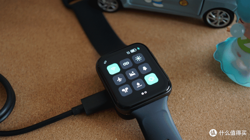OPPO Watch 2,支持eSIM,能独立通话的双模全智能手表