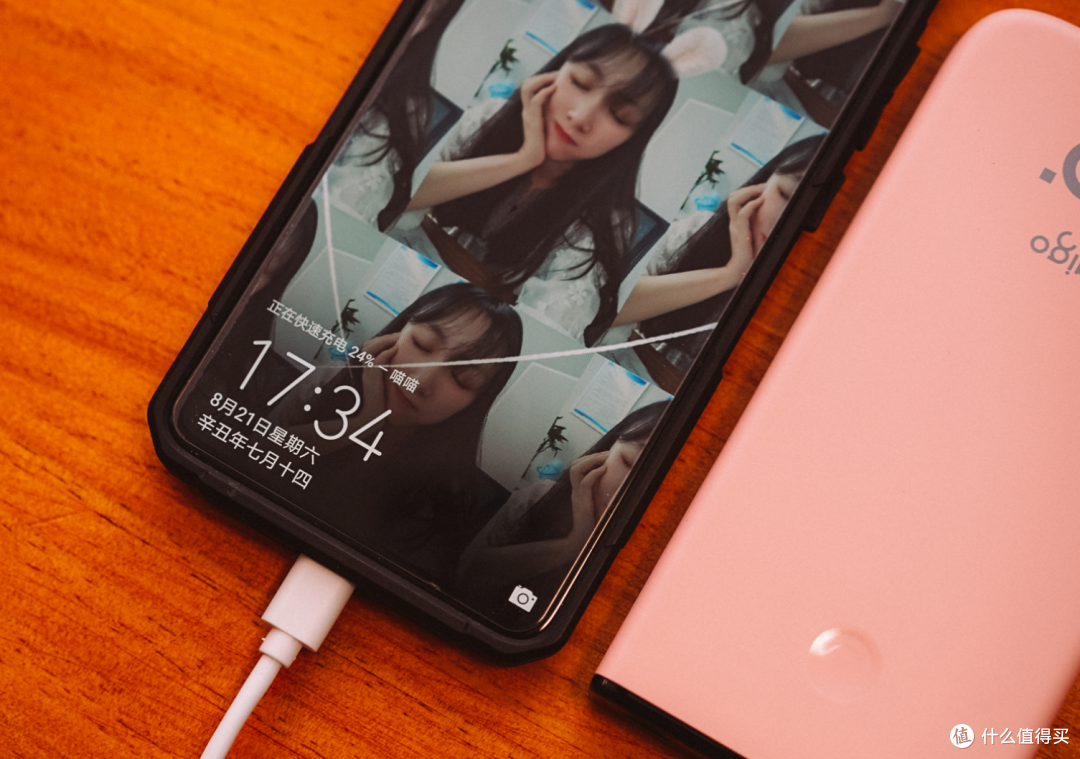 别总指望共享充电宝!aigo A10s充电宝价格实惠,还支持22.5W快充