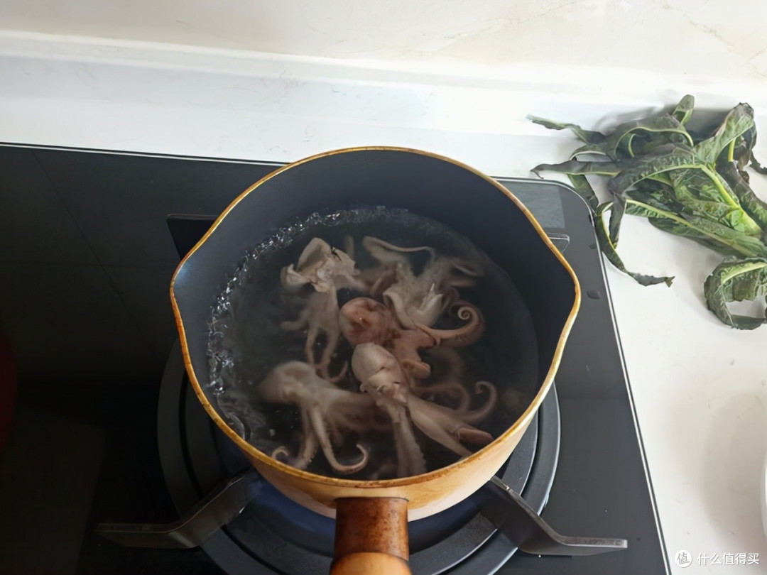 想贴秋膘,从这碗汤开始吧!随手一煮鲜掉眉毛,太简单