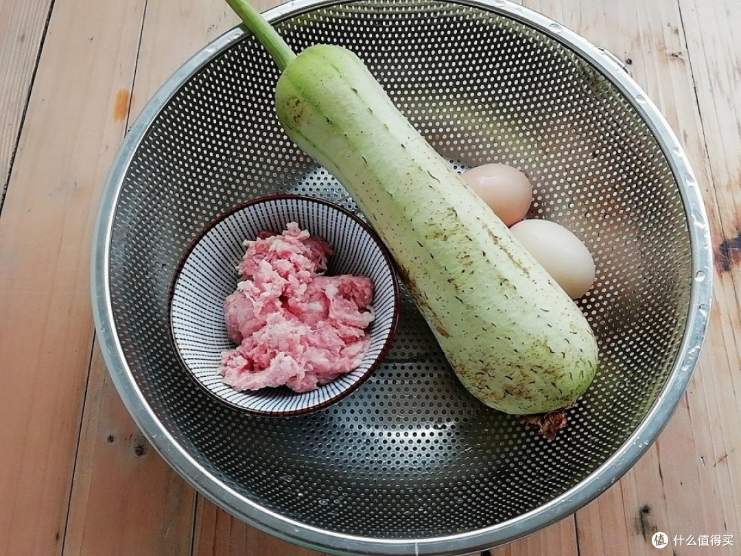 简单的炒鸡蛋,为什么饭店做的更香,还没有腥味,原来问题出在这