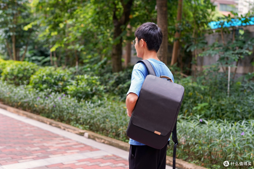大学的书包该换新了!地平线8号零感背包使用分享