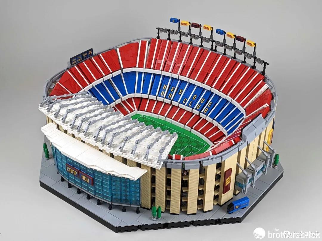 乐高10284诺坎普球场开箱评测