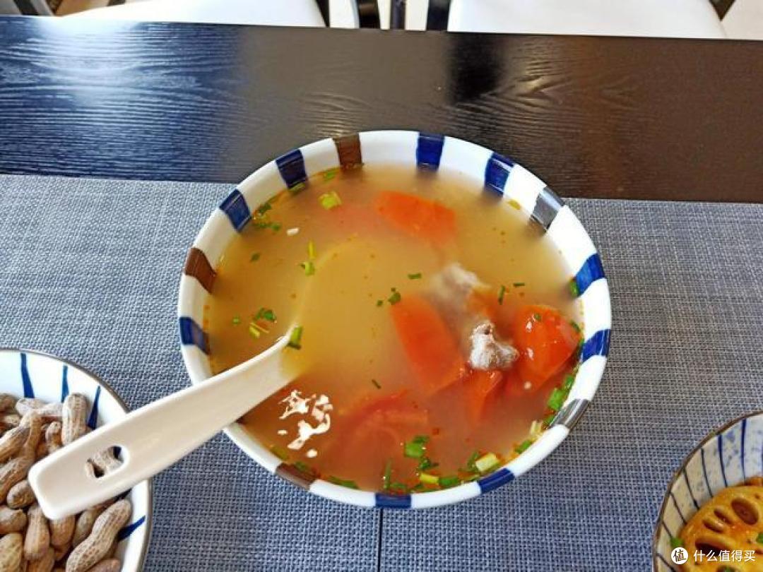 我家午餐20元钱3菜1汤,营养好吃易消化,网友:小日子过得爽