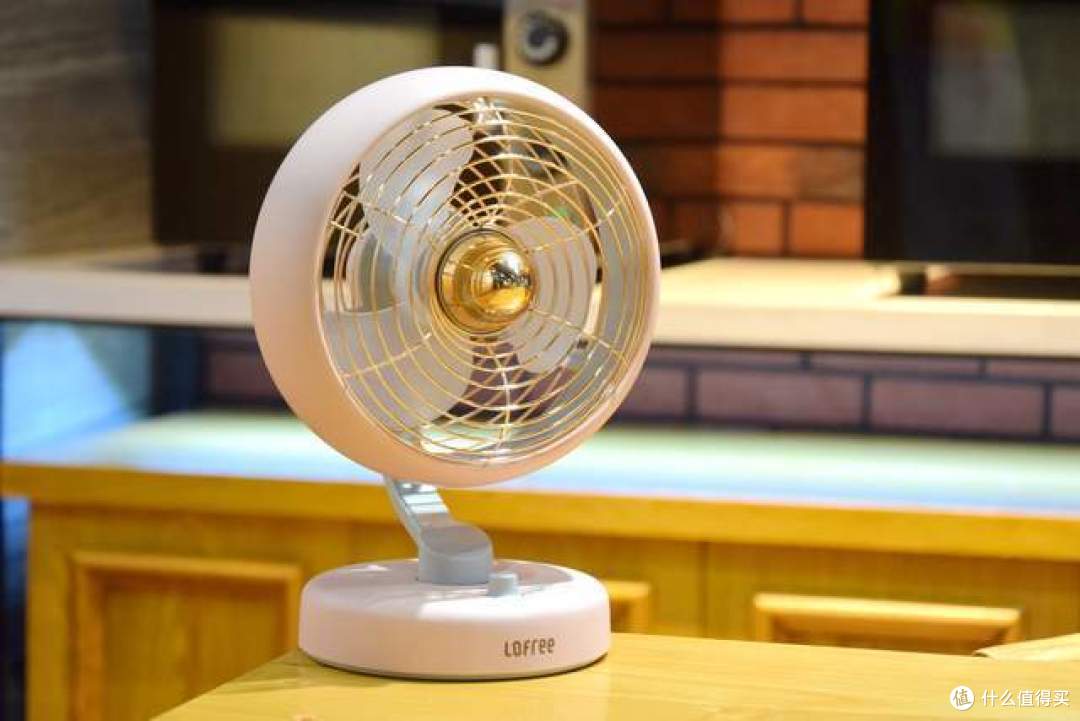 洛斐有范儿S桌面风扇体验:经典颜值,无线9档120°广角送风