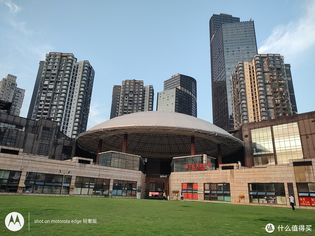 同样是同型号的一亿像素镜头,不同的处理器对使用有影响吗?