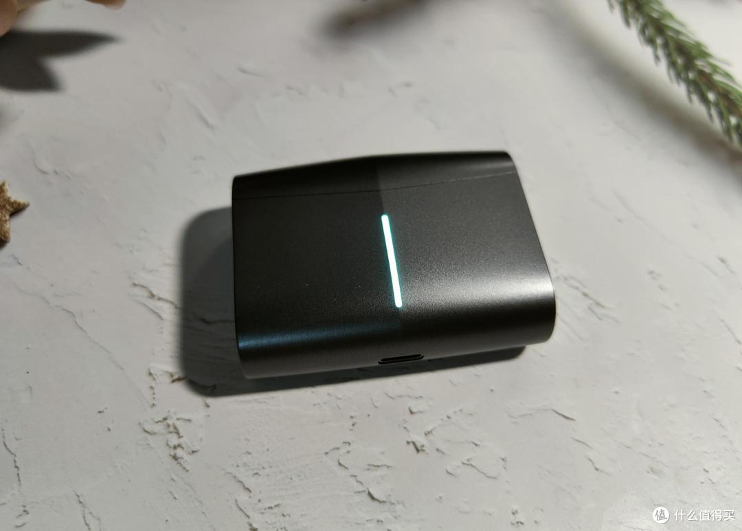 唐麦 X3游戏蓝牙耳机,极轻战斗旗舰体验,无感延迟环绕声加分!