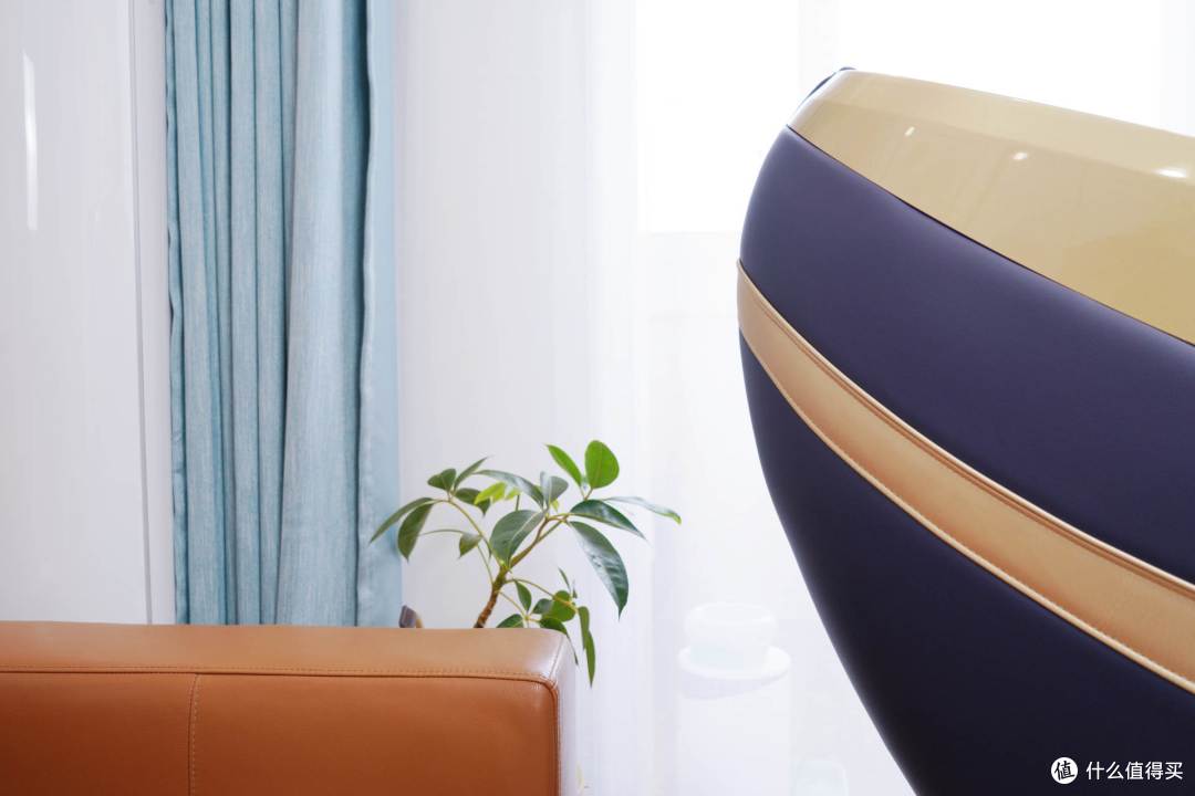 让下班后的疲惫一扫而光,你只需要一款好的按摩椅!