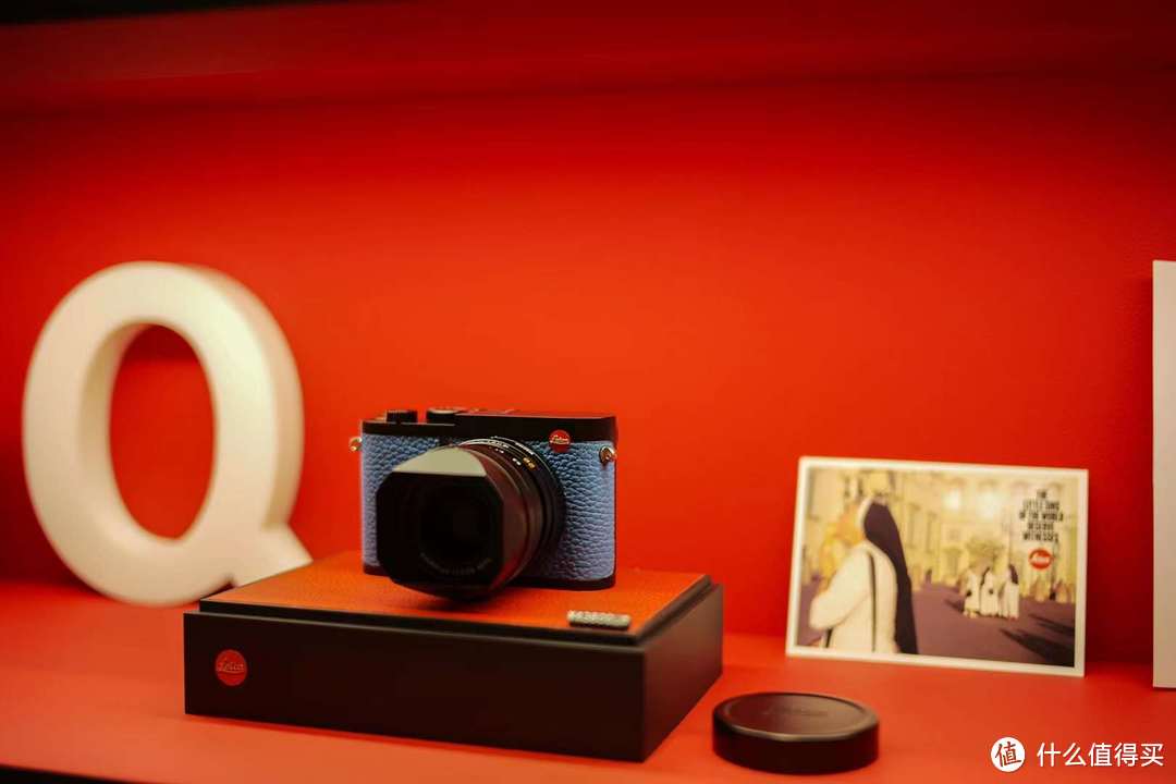 这种感觉真好，雾蒙蒙的Leica Q2